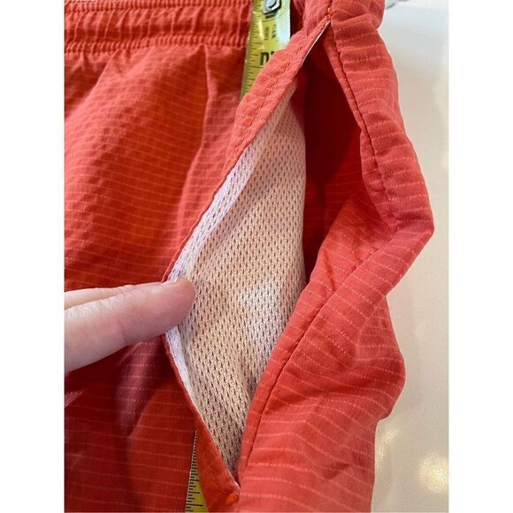 LL Bean Outdoors Mens Shorts Nylon Orange Red Sz M - Picture 6 of 9